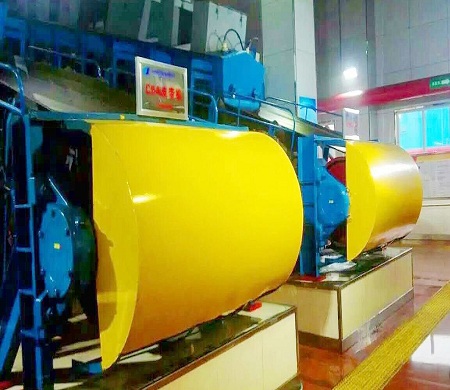 1574297396167231.jpg 丙烯酸聚氨酯漆.jpg